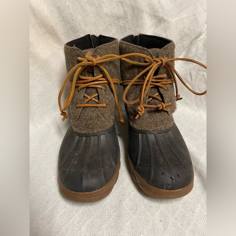 Women's Sperry boots